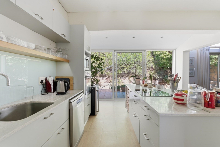 4 Bedroom Property for Sale in Camps Bay Western Cape